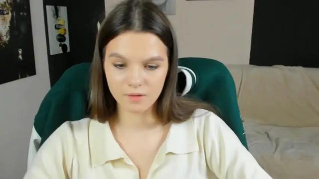 Image 4 of wendyreilly Stream on Chaturbate on 18 months ago