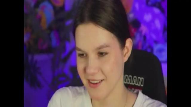 Image 4 of wendyreilly Stream on Chaturbate on 18 months ago