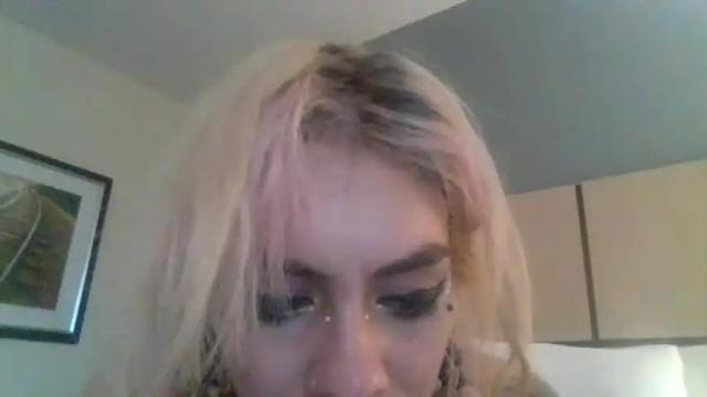 Thumbnail 1, wer3allwh0rez's Stream at Chaturbate, 17 months ago