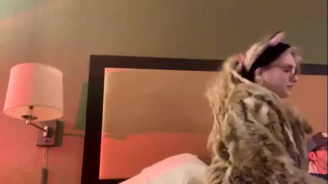 Thumbnail 1, wer3allwh0rez's Stream at Chaturbate, 16 months ago