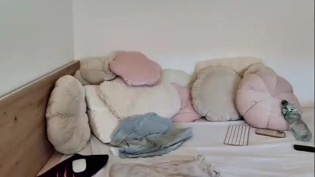 Image 6 of wet__barbie Stream on Chaturbate on 15 days ago