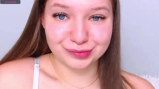 Image 6 of wet__molly Stream on Chaturbate on 16 months ago
