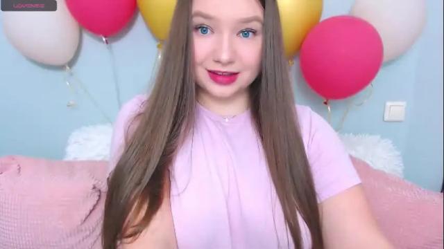 Image 12 of wet__molly Stream on Chaturbate on 1 month ago