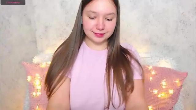 Thumbnail 1, wet__molly's Stream at Chaturbate, 25 days ago