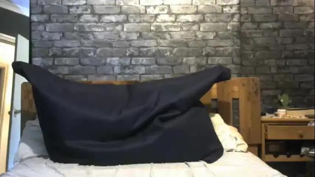 Image 6 of wet_dream_team Stream on Chaturbate on 17 months ago