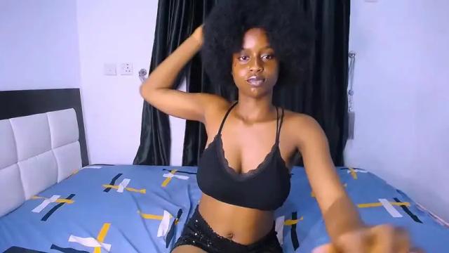 Image 3 of wet_ebonygirl Stream on Chaturbate on 17 months ago