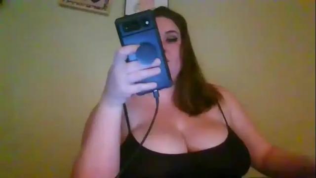 Thumbnail 2, wetbunny25's Stream at Chaturbate, 17 months ago