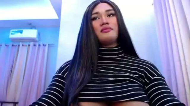 Image 8 of wetdreamasiax Stream on Chaturbate on 15 months ago