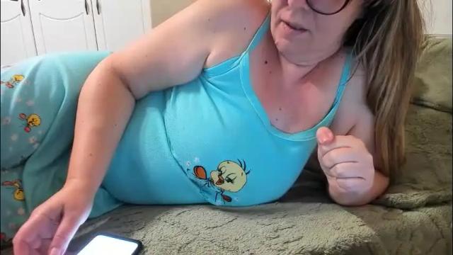 Image 10 of wetladyjoy Stream on Chaturbate on 1 month ago
