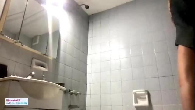 Thumbnail 2, wetmili's Stream at Chaturbate, 19 months ago