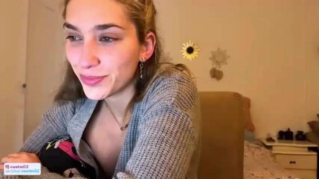 Thumbnail 3, wetmili's Stream at Chaturbate, 19 months ago