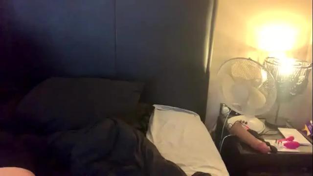 Image 4 of wetpeach2021 Stream on Chaturbate on 23 days ago