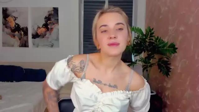 Image 6 of what_am_i_doin_here Stream on Chaturbate on 15 months ago