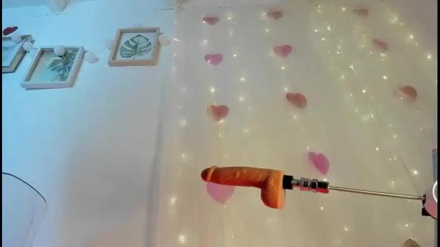 Image 4 of whim_perfect Stream on Chaturbate on 16 days ago
