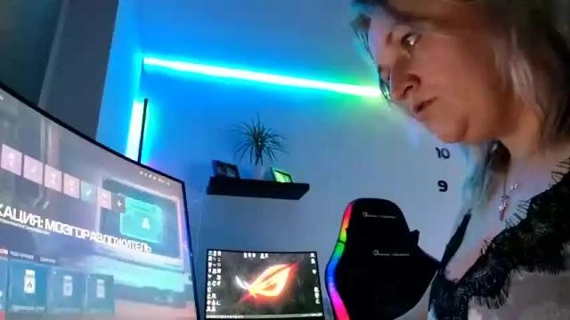 Image 7 of white_furia Stream on Chaturbate on 16 months ago
