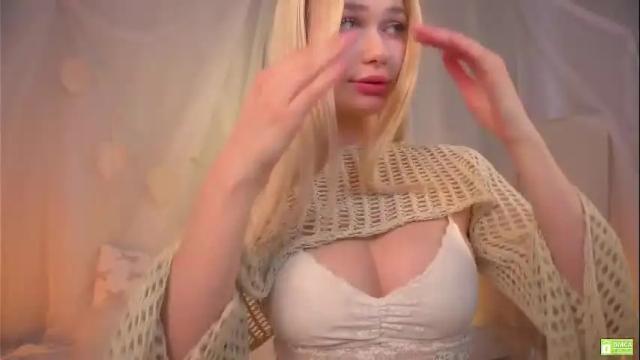 Image 4 of white_godness Stream on Chaturbate on 1 month ago