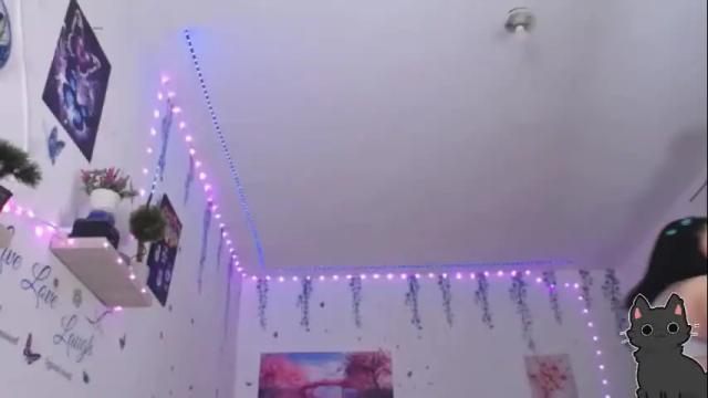 Image 10 of white_squirt_x Stream on Chaturbate on 5 months ago