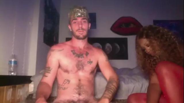 Image 3 of whitechocalate91 Stream on Chaturbate on 3 months ago