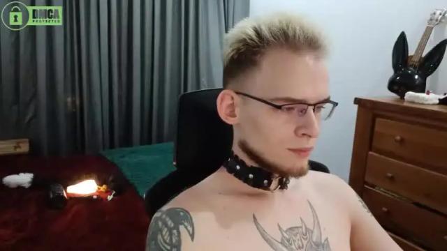 Thumbnail 3, whiteeandfluffy's Stream at Chaturbate, 15 months ago