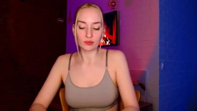 Thumbnail 2, whiteprincessluna's Stream at Chaturbate, 16 months ago