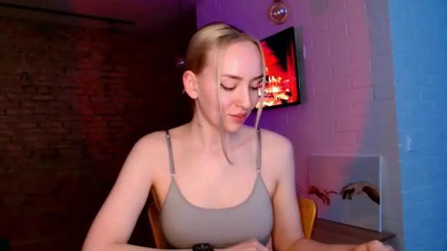 Thumbnail 1, whiteprincessluna's Stream at Chaturbate, 15 months ago