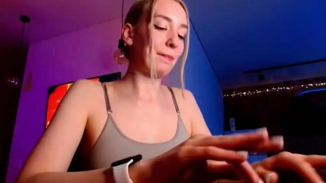 Thumbnail 3, whiteprincessluna's Stream at Chaturbate, 15 months ago
