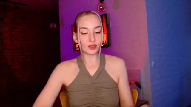 Thumbnail 1, whiteprincessluna's Stream at Chaturbate, 15 months ago