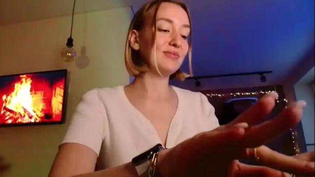 Image 12 of whiteprincessluna Stream on Chaturbate on 2 months ago
