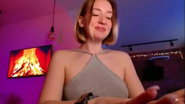Thumbnail 3, whiteprincessluna's Stream at Chaturbate, 2 months ago