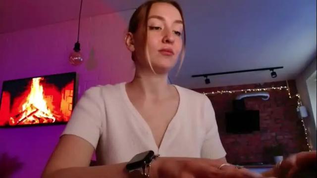 Image 10 of whiteprincessluna Stream on Chaturbate on 2 months ago