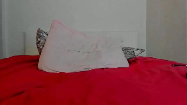 Image 2 of whitepumaari Stream on Chaturbate on 28 days ago