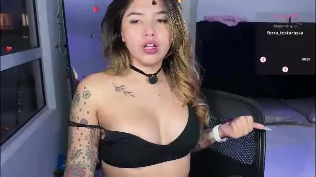 Image 8 of whites_emma Stream on Chaturbate on 1 month ago