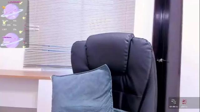 Image 7 of whitesun_01 Stream on Chaturbate on 7 days ago