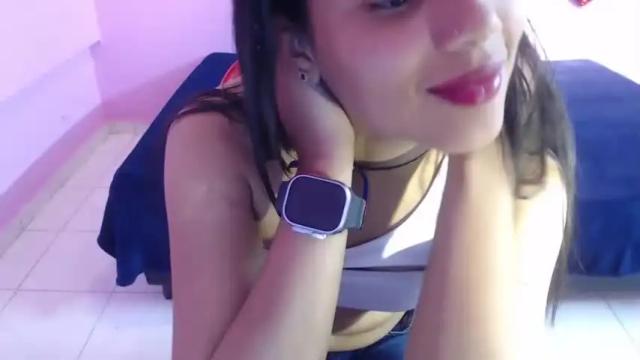 Image 6 of whitneyfantastic Stream on Chaturbate on 19 months ago