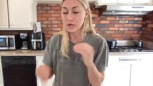 Image 12 of whitneyoc Stream on Chaturbate on 18 months ago