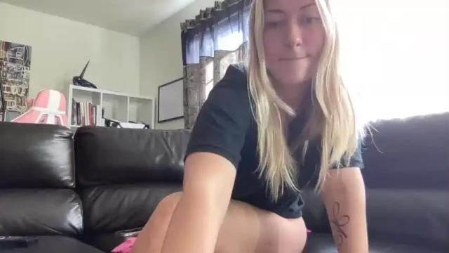 Thumbnail 3, whitneyoc's Stream at Chaturbate, 17 months ago