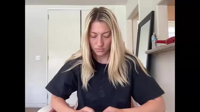 Image 6 of whitneyoc Stream on Chaturbate on 16 months ago
