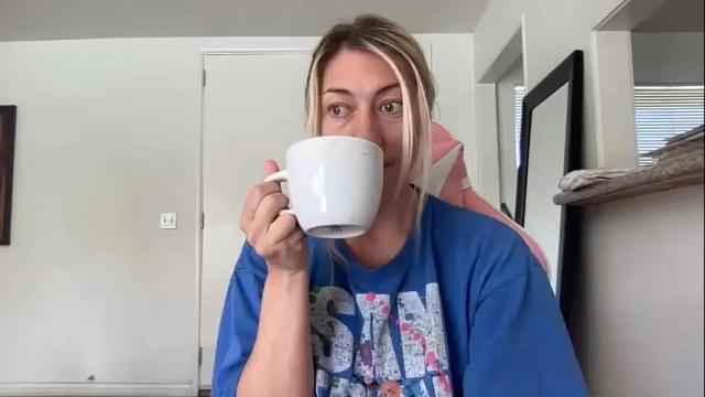 Image 11 of whitneyoc Stream on Chaturbate on 16 months ago