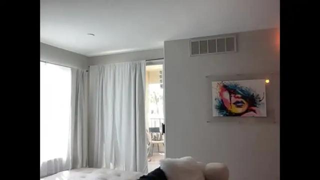 Image 2 of whitneyoc Stream on Chaturbate on 17 days ago