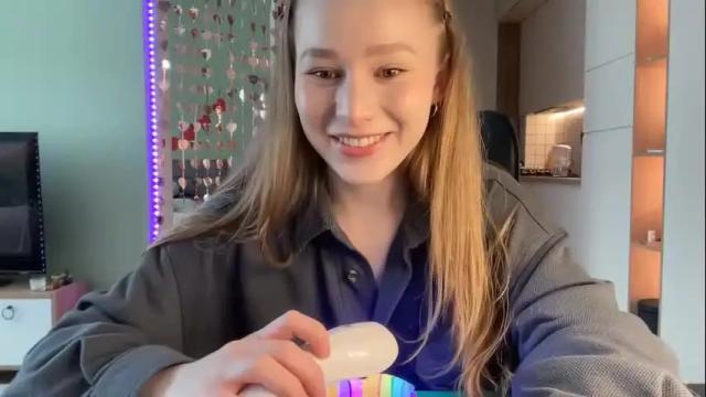 Image 12 of whoisalisa Stream on Chaturbate on 1 month ago
