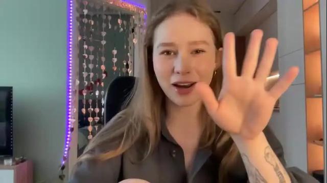 Image 4 of whoisalisa Stream on Chaturbate on 1 month ago