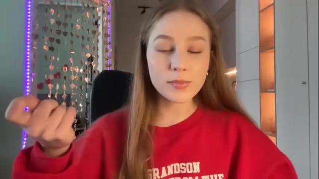Image 3 of whoisalisa Stream on Chaturbate on 1 month ago