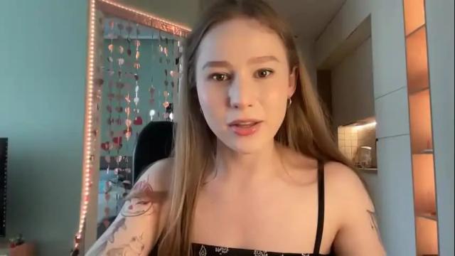 Image 8 of whoisalisa Stream on Chaturbate on 1 month ago