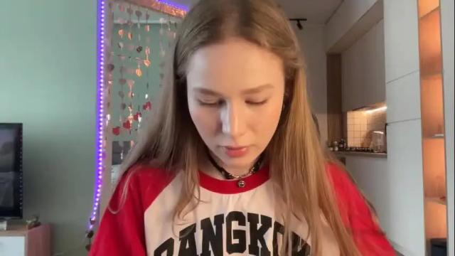 Image 10 of whoisalisa Stream on Chaturbate on 1 month ago