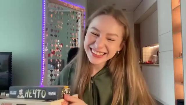 Image 10 of whoisalisa Stream on Chaturbate on 1 month ago