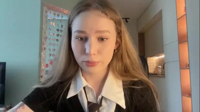Image 10 of whoisalisa Stream on Chaturbate on 1 month ago