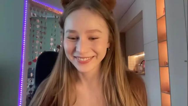 Image 8 of whoisalisa Stream on Chaturbate on 1 month ago