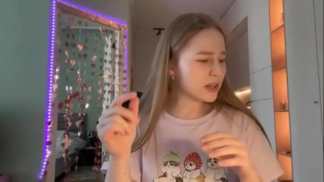 Image 4 of whoisalisa Stream on Chaturbate on 1 month ago