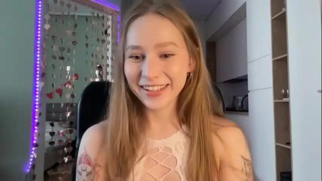 Image 11 of whoisalisa Stream on Chaturbate on 27 days ago