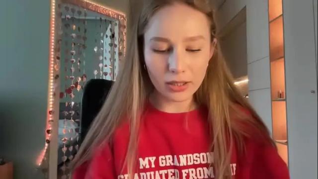 Image 8 of whoisalisa Stream on Chaturbate on 26 days ago